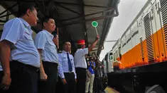 PT KAI meluncurkan produk terbaru KA Jayabaya kelas ekonomi jurusan Pasar Senen-Malang PP, Jakarta, (18/10/14). (Liputan6.com/Johan Tallo) 