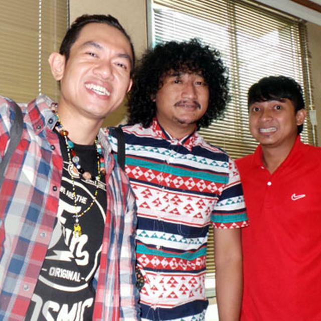 7 Potret Terbaru Trio Bajaj Pemain Sinetron Para Pencari Tuhan Jilid 1 Hot Liputan6 Com