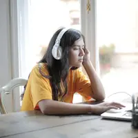 Ilustrasi Cara Mencegah Mata Lelah Credit: pexels.com/Andrea