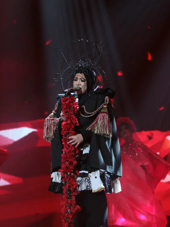 [Bintang] Melly Goeslaw