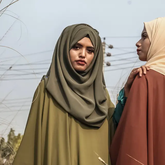 Menilik Cara Berpakaian Perempuan Muslim Lifestyle Fimela Com