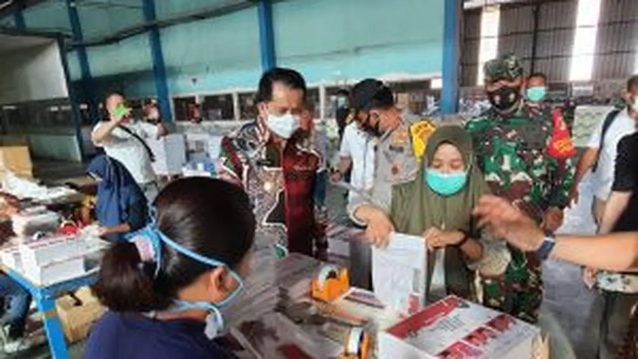 Agenda ini dalam rangka meninjau tempat produksi surat suara untuk Pilkada 9 Desember 2020 mendatang.