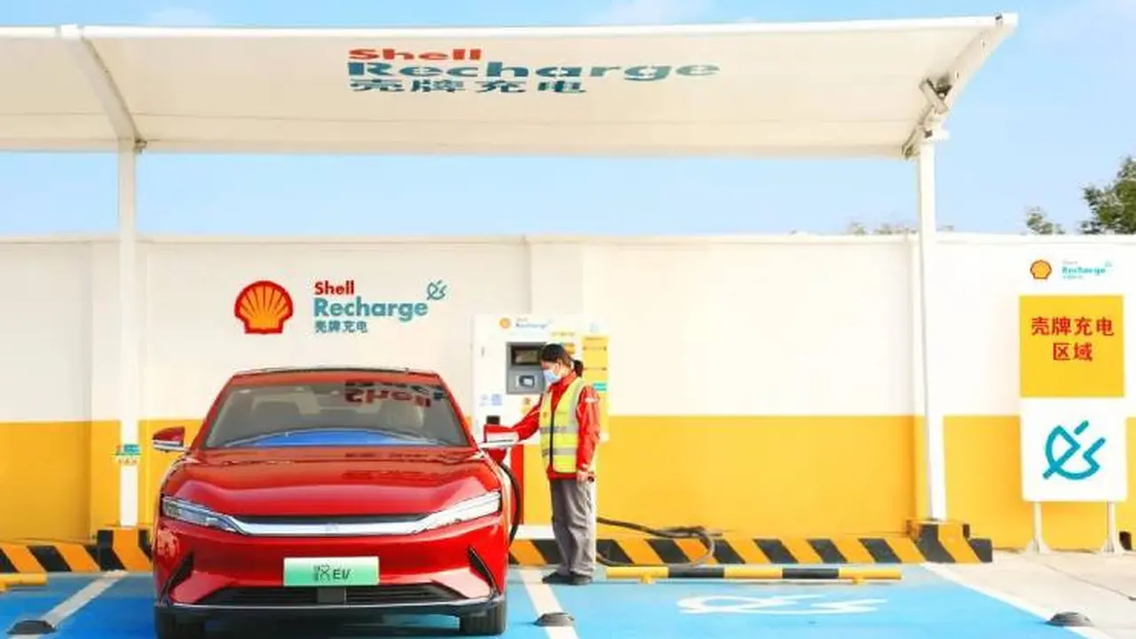 Shell gandeng pabrik mobil Cina untuk bangun pengisian baterai mobil listrik (Autonews Gasgoo)