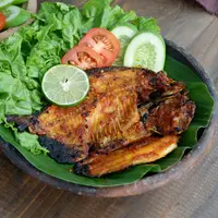 ilustrasi ikan bakar/copyright By SebeningPelangi (Shutterstock)