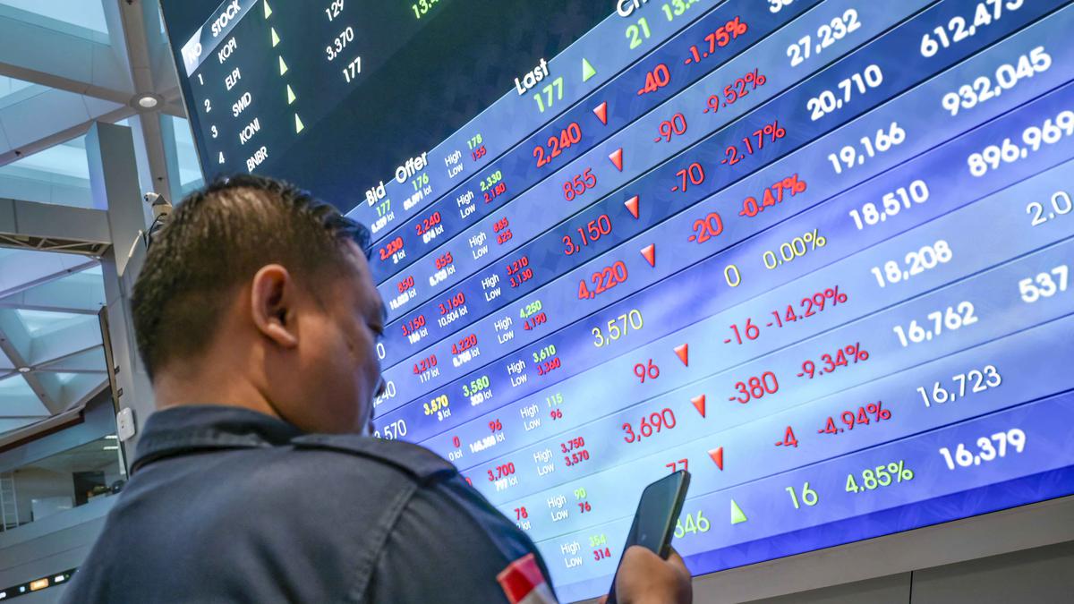 Samuel Tumbuh Bersama Lepas 1,3 Miliar Saham NSSS