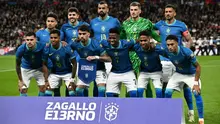 Gelandang Brasil #15 Joao Gomes, bek Brasil #25 Lucas Beraldo, bek Brasil #14 Fabricio Bruno, penjaga gawang Brasil #01 Bento, dan bek Brasil #02 Danilo (baris depan dari kiri ke kanan) Gelandang Brasil #05 Bruno Guimaraes, gelandang Brasil #10 Rodrygo, gelandang Brasil #08 Lucas Paqueta, gelandang Brasil #07 Vinicius Jr, bek Brasil #06 Wendell, dan gelandang Brasil #11 Raphinha berpose untuk foto tim menjelang pertandingan persahabatan internasional antara Inggris dan Brasil di stadion Wembley di London utara pada 23 Maret 2024. (Ben Stansall/AFP)