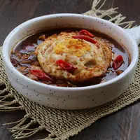 Ilustrasi telur dadar saus tiram/copyrightshutterstock/aniestia n