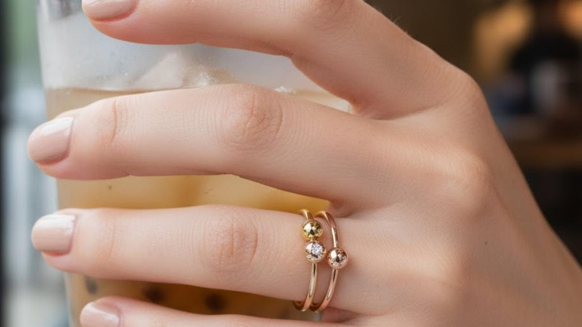 6 Inspirasi Cincin Emas Model Boba yang Sedang Digemari Anak Muda, Simpel Tapi Kekinian