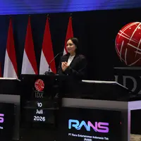Nagita Slavina di event pencatatan saham perdana PT RANS Entertainment Indonesia Tbk di Bursa Efek Indonesia pada Jumat, 10 Juli 2026. (KapanLagi.com®/Budy Santoso)