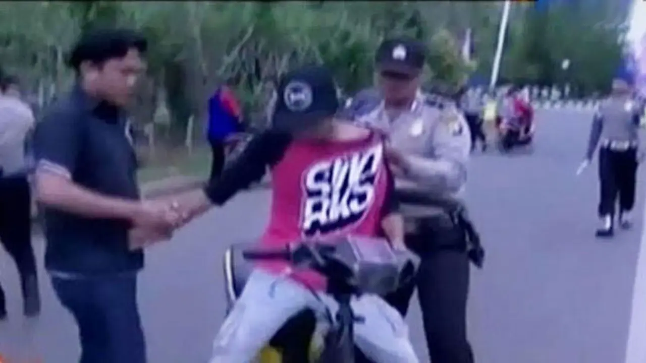 VIDEO: Razia Motor di Tangerang, Pengendara Kelabakan Putar Arah