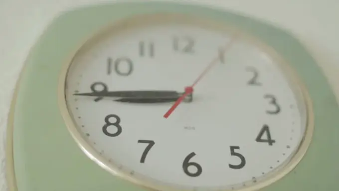 10 Kebiasaan Umum yang Bisa Bikin Kamu Selalu Telat