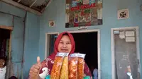 Produk PKH Kube Seblak, Godog, Garut, Jawa Barat (Liputan6.com/Jayadi Supriadin)