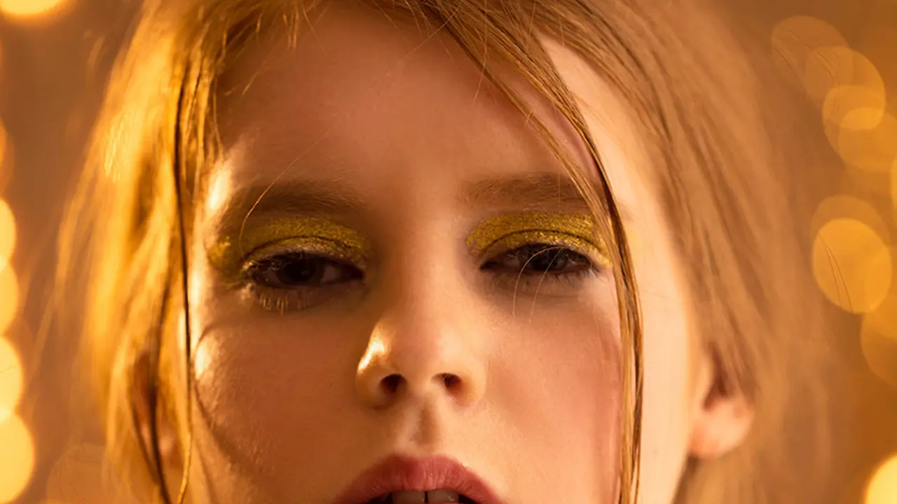 [Bintang] Beauty Spread: Light Me Up