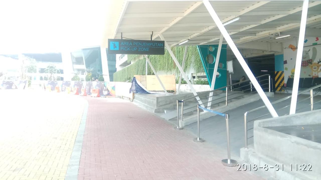 layanan drive thru pick-up zone di Terminal 3 domestik Bandara Internasional Soekarno-Hatta, akan beroperasi 24 jam.