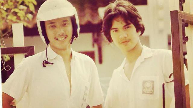 7 Potret Lawas Ahmad Dhani Bersama Teman, Kenang Masa Lalu