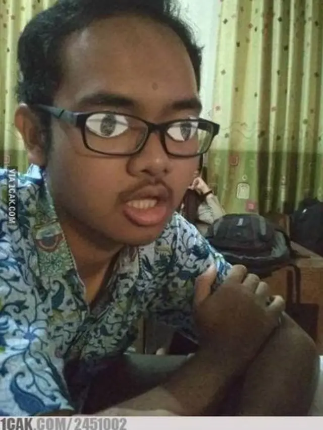 6 Ide Kreatif Murid Atasi Mengantuk Saat Sekolah Ini Absurd, Ada-Ada Saja