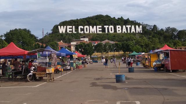 Monumen Welcome to Batam
