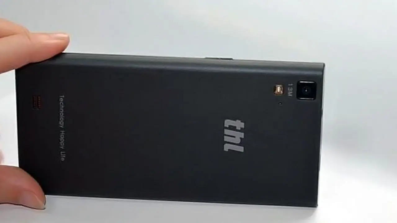 smartphone-octa-131125c.jpg