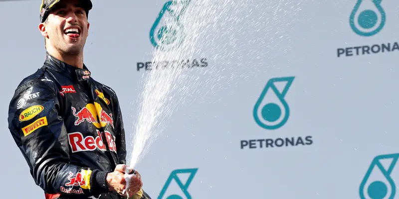 20161002- Daniel Ricciardo Saat Juarai GP Malaysia-Reuters