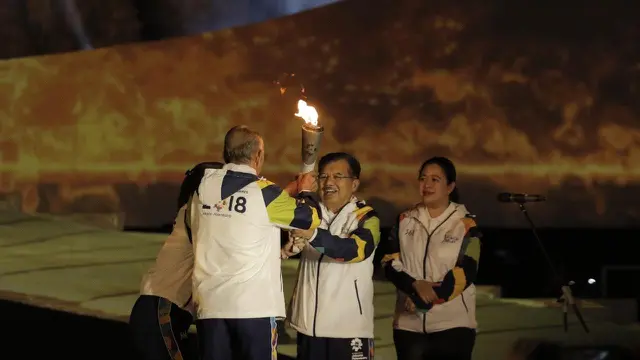 [Bintang] Ternyata Ini Alasan Api Abadi Mrapen Dipilih untuk Pengambilan Api Obor Asian Games 2018