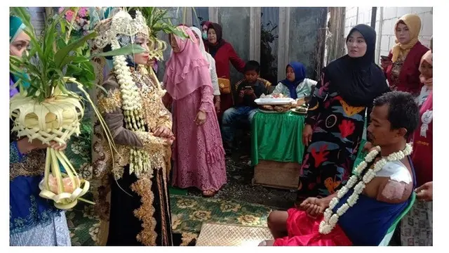 Viral Mempelai Pria Penuh Luka Jalani Pernikahan, Netizen Ingatkan Nasihat Orang Tua