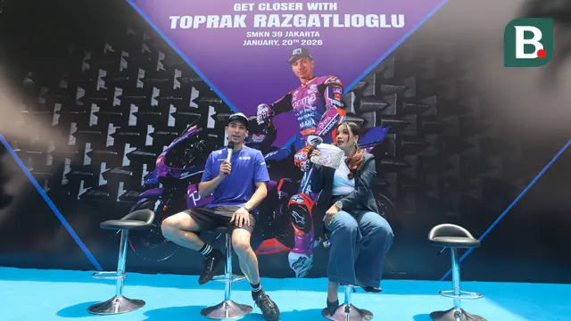 Foto: Toprak Razgatlioglu Terpukau Sambutan Hangat Anak SMK Di Jakarta, Jadi Suntikan Semangat Jelang Debut di MotoGP 2026