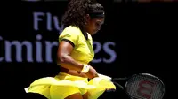 Serena Williams, mencatat start gemilang di Australia Terbuka dengan menundukkan Camila Giorgi 6-4, 7-5, di Melbourne Park. 