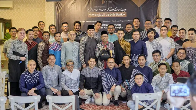 Produsen Pakaian Muslim Fatih Eratkan Hubungan dengan Pelanggan Setianya