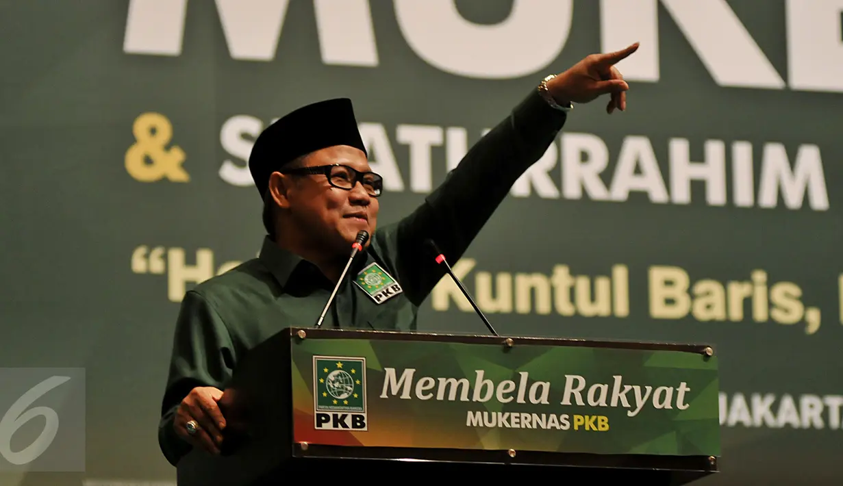 Ketua Umum PKB Muhaimin Iskandar saat memberikan arahan kepada kader PKB di JCC, Jakarta, Jumat (5/2/2016). Pemberian arahan ini adalah rangkaian Mukernas PKB yang akan dibuka nanti malam oleh Presiden RI Joko Widodo. (Liputan6.com/Johan Tallo)