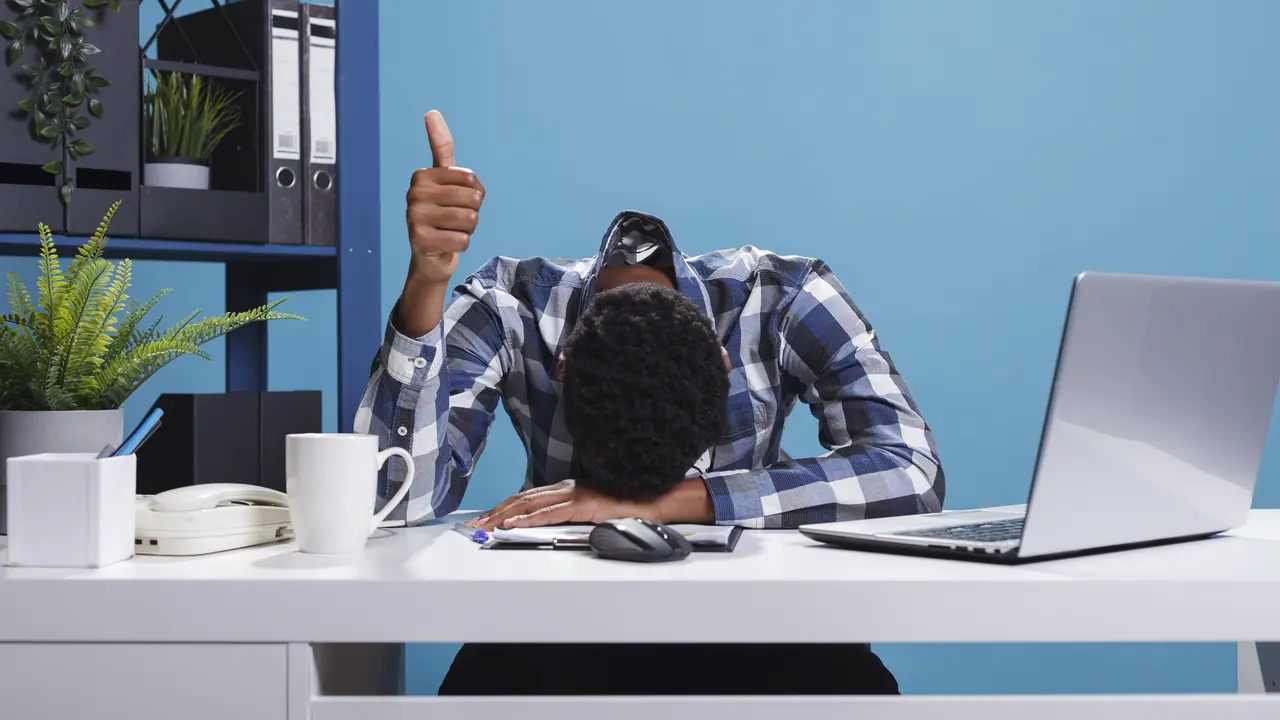 Cara Mengatasi Burnout di Tengah Banyaknya Deadline
