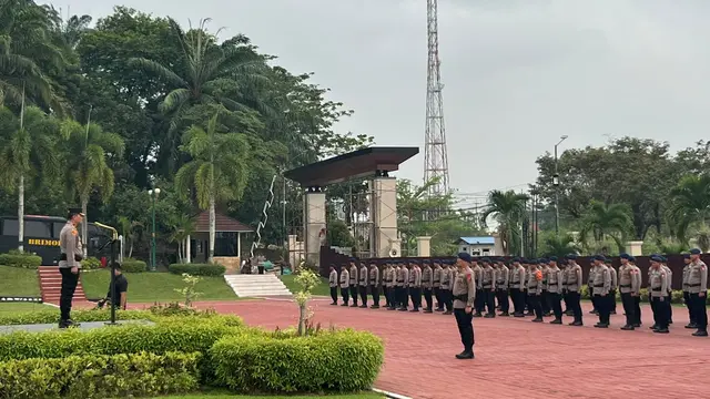 200 Personel Brimob Turun Tangani Kebakaran Hutan Kalimantan