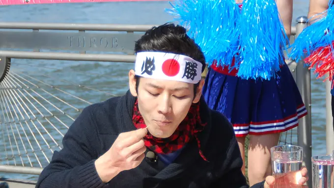 Takeru Kobayashi: 5 Cara Makan Banyak dan Cepat Tanpa Takut Gemuk