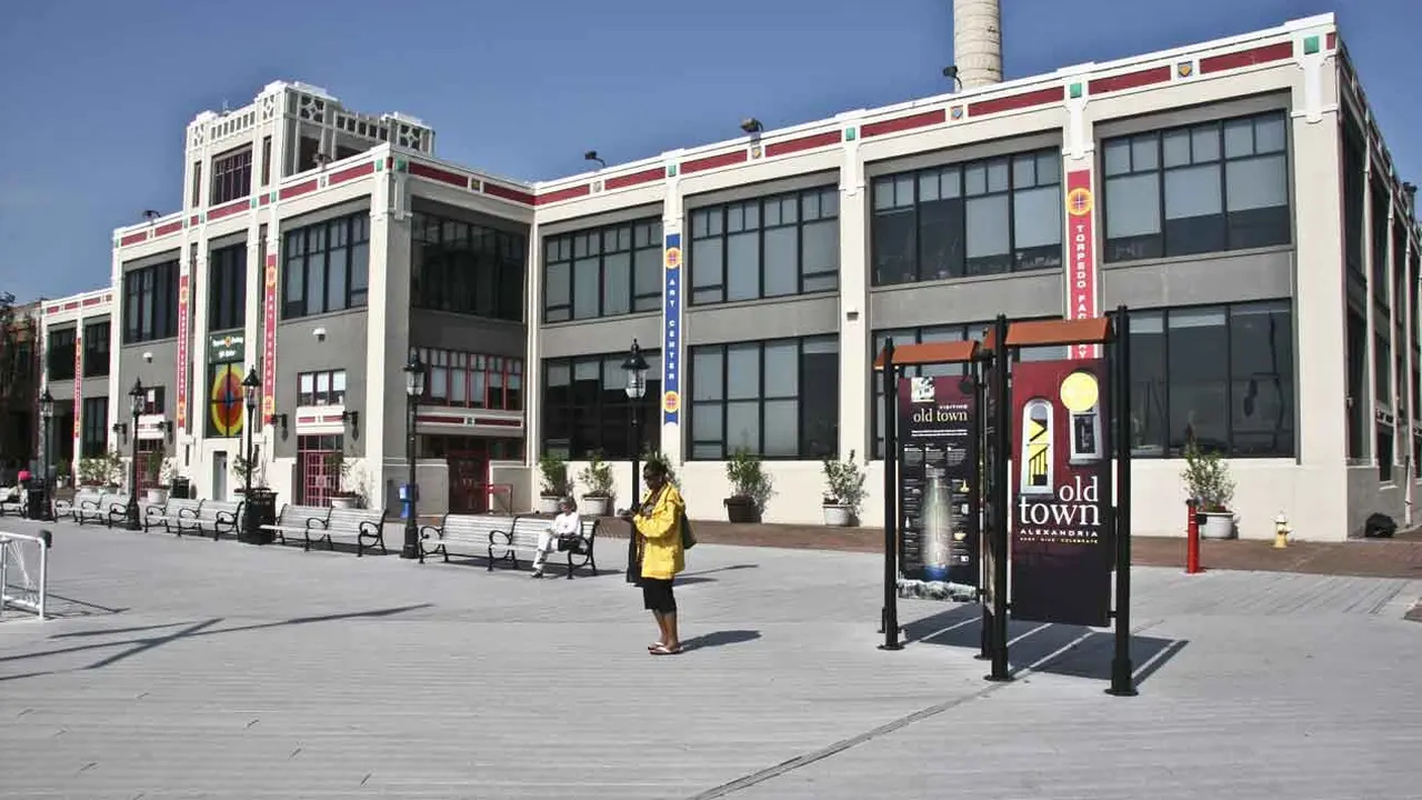 Intip Torpedo Factory Art Center, Pusat Seni Dunia di Alexandria