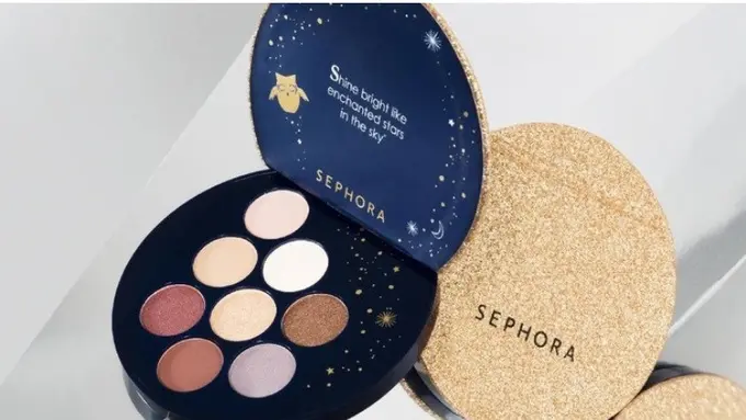 Koleksi Makeup Edisi Natal untuk Hadiah Spesial