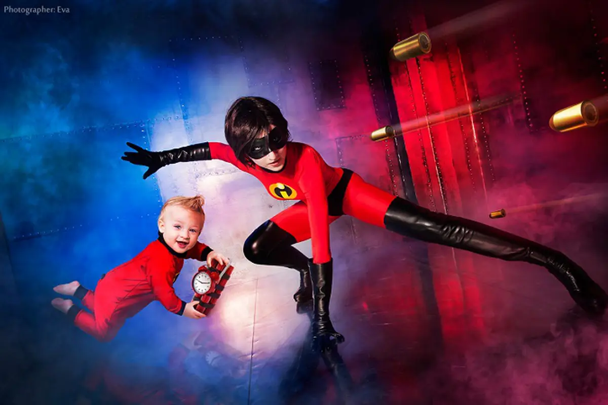 Kompaknya Kostum Cosplay Orang Tua dan Anak