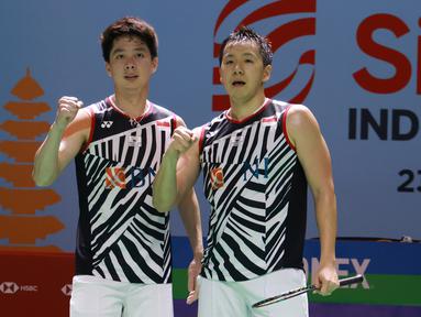 Unggulan pertama di ganda putra, pasangan Indonesia Kevin Sanjaya/Marcus Gideon lolos ke perempatfinal usai melewati hadangan pasangan Korea Selatan, Choi Sol-gyu/Kim Won-ho dalam babak 16 Besar Turnamen Bulu Tangkis Indonesia Open 2021, Kamis (25/11/2021). (Dok. PBSI)