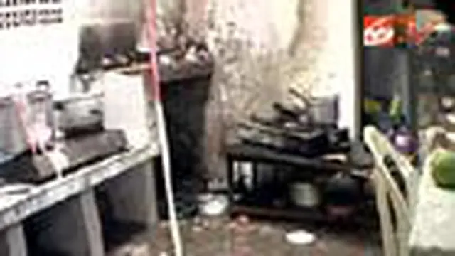Kurang Hati-hati, Dapur Hangus Terbakar