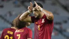 Timnas U-23 Spanyol lolos ke semifinal sepak bola Olimpiade Tokyo 2020 usai mengalahkan Pantai Gading 5-2 melalui extra-time dalam laga perempatfinal di Miyagi Stadium, Jepang, Sabtu (31/7/2021) sore WIB. Striker Rafa Mir menjadi pahlawan dengan 3 golnya. (Foto: AP/Andre Penner)