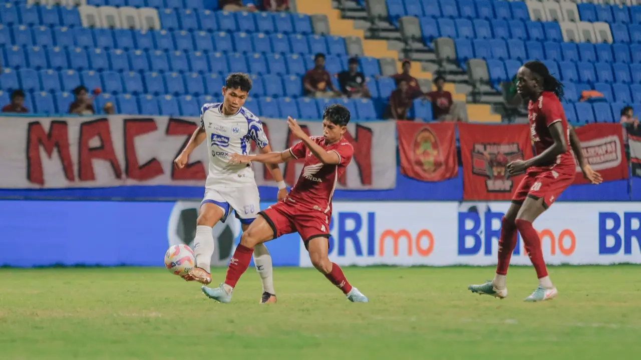 PSM Makassar vs PSIS Semarang