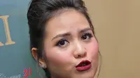 Hamil, Mytha Lestari Tak Tidur di Sebelah Suami?