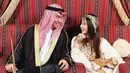 Begini jadinya jika Franda dan Samuel Zylgwyn menjadi raja dan ratu di Dubai. (foto: instagram.com/frandaaa87)