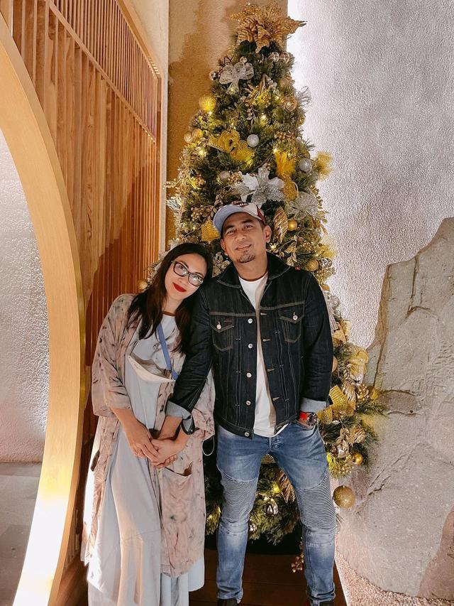 Rio Febrian dan Sabria Kono