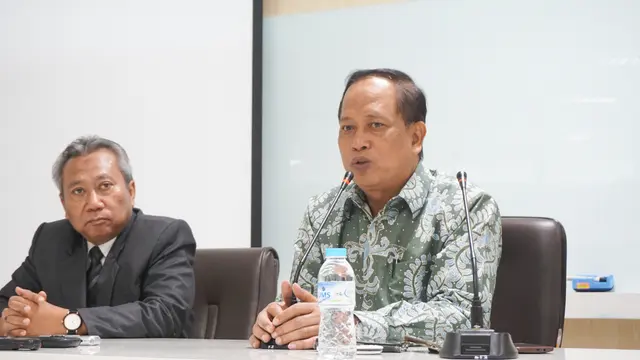 Menristekdikti M Nashir Menjadi Pembicara Seminar di Solo