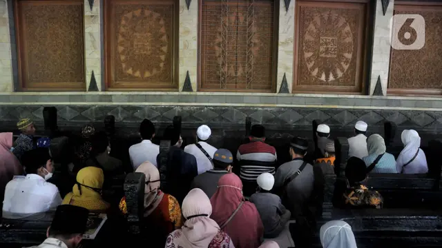 Tradisi Ziarah di Makam Sunan Kalijaga
