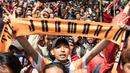 The Jakmania berharap konflik antara PSSI dan Kemenpora segera berakhir saat menyampaikan aspirasi di Kantor Kemenpora, Jakarta, Selasa (11/8/2015). (Bola.com/Vitalis Yogi Trisna)
