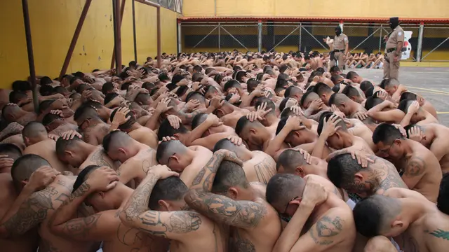 FOTO: Darurat Pembunuhan, El Salvador Tangkapi Anggota Geng Mara Salvatrucha dan Barrio 18