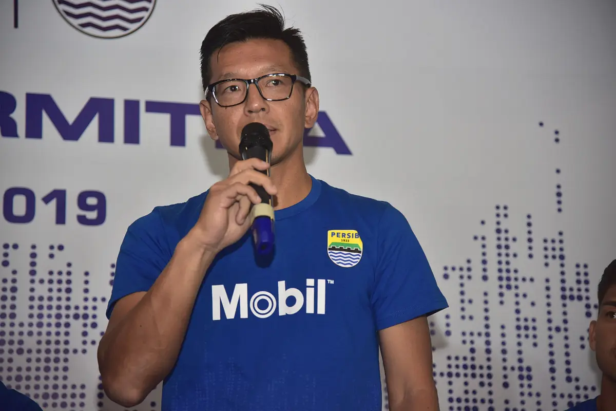 Foto Direktur PT Persib Bandung Bermartabat