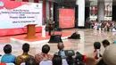 Presiden Jokowi menyampaikan sambutan pada peresmian gedung baru perpustakaan nasional Indonesia di Jakarta, Kamis (14/9). Gedung Perpusnas berdiri di atas lahan 11.975 meter persegi dengan luas bangunan 50.917 meter persegi. (Liputan6.com/Angga Yuniar)