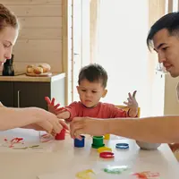 Dalam keseharian, anak belum sepenuhnya memahami konsep waktu atau mana kegiatan yang perlu didahulukan (Sumber: Pexels.com)
