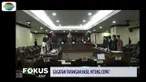 Menurut para pemohon, Pemilu 2019 merupakan pemilu yang pertama kali menggabungkan pilpres dan pileg. Maka, warga pemilih pasti sangat antusias untuk segera mendapatkan informasi seputar hasil pemilu, sehingga penundaan hasil hitung cepat justru berp...